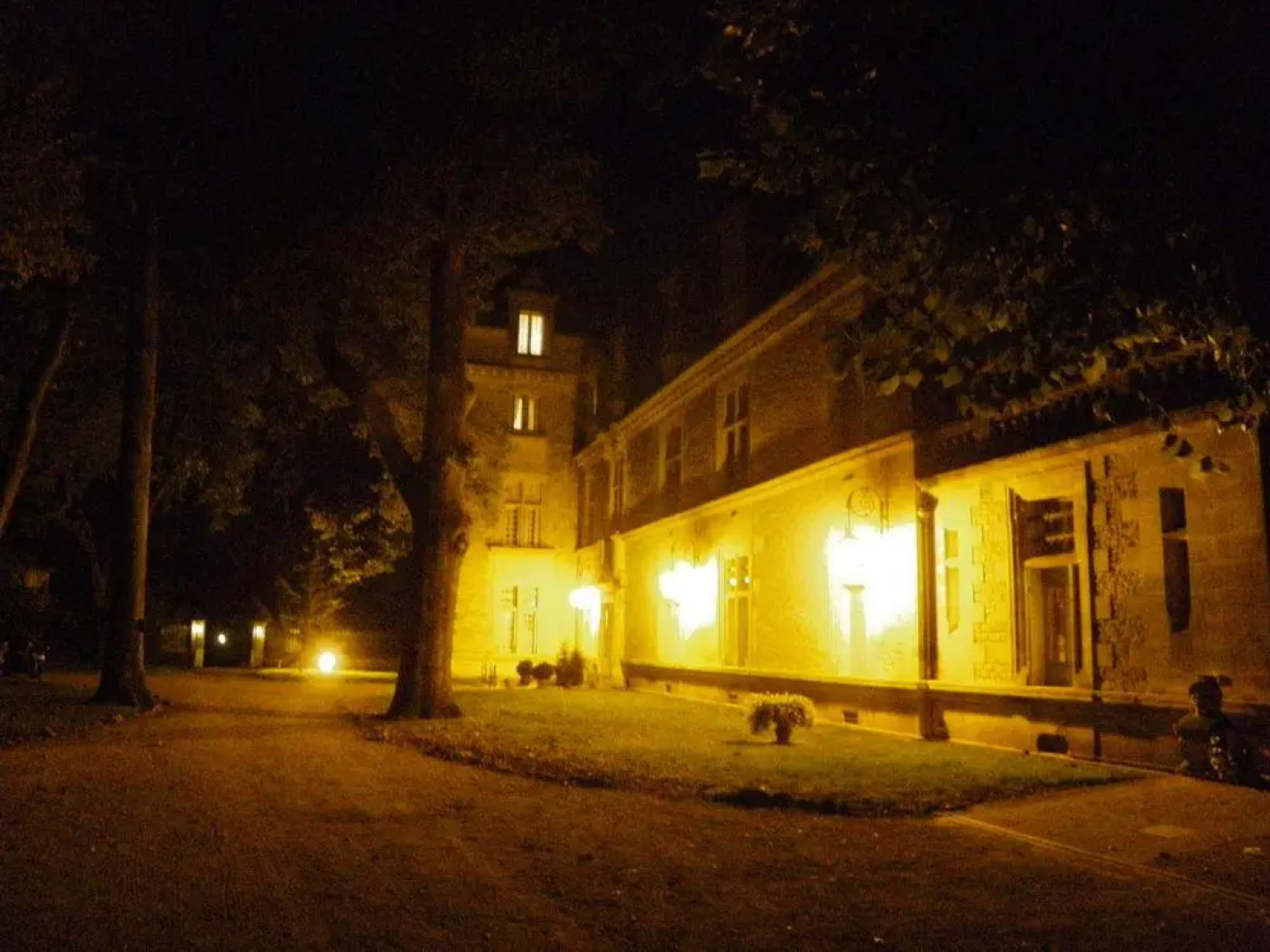 Hôtel les Dépendances de Monrecour