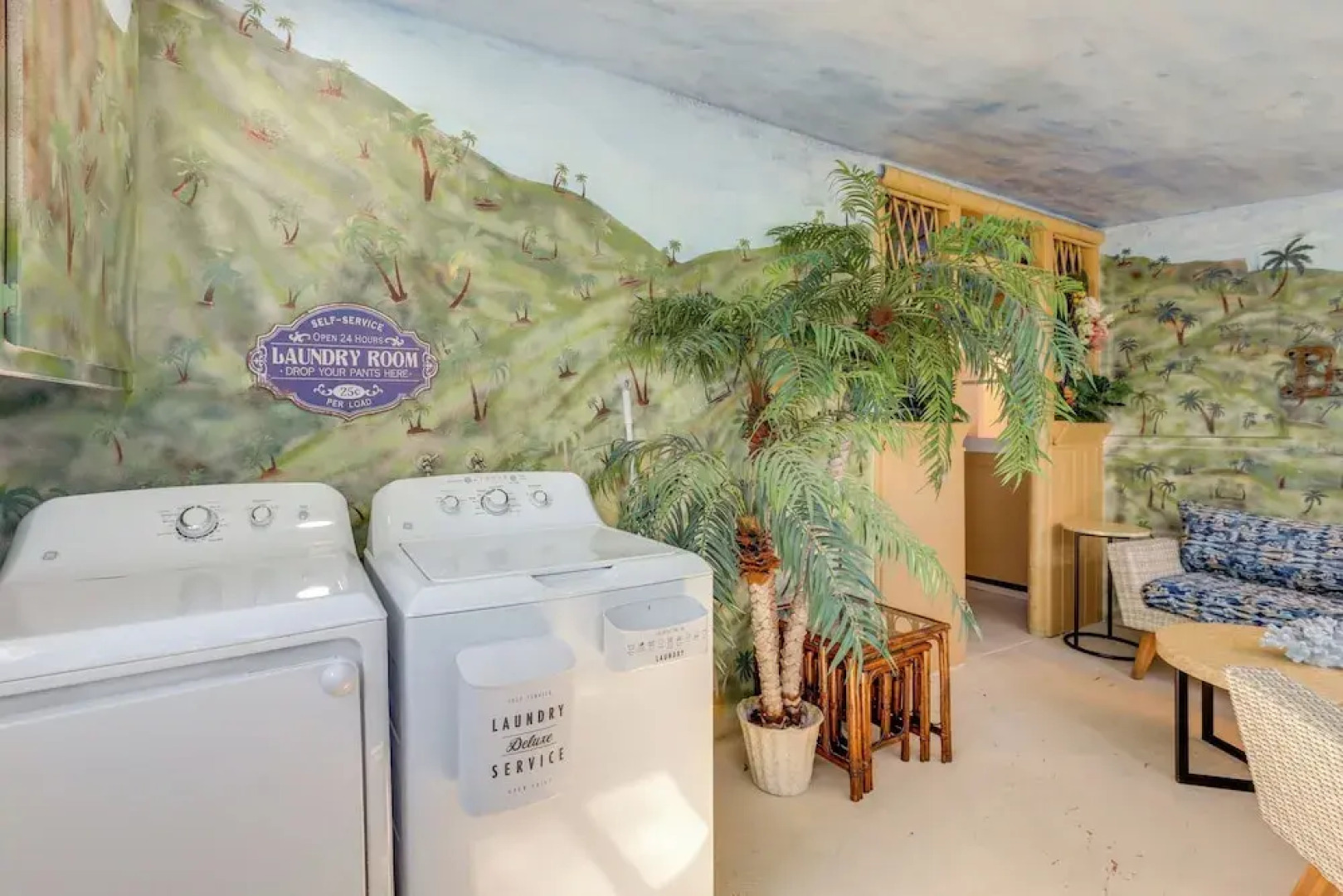 Walk to Downtown Atascadero: Cottage w/ Sunroom!