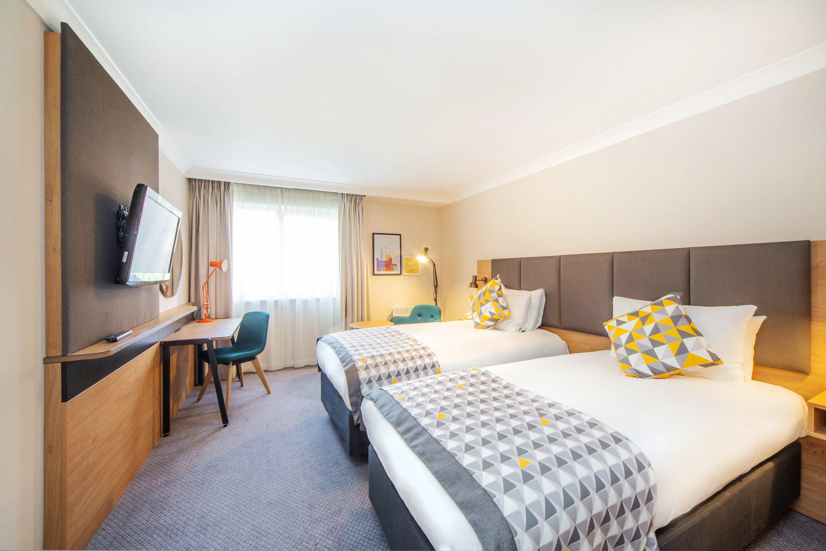 Holiday Inn Reading South M4 Jct11 by IHG
