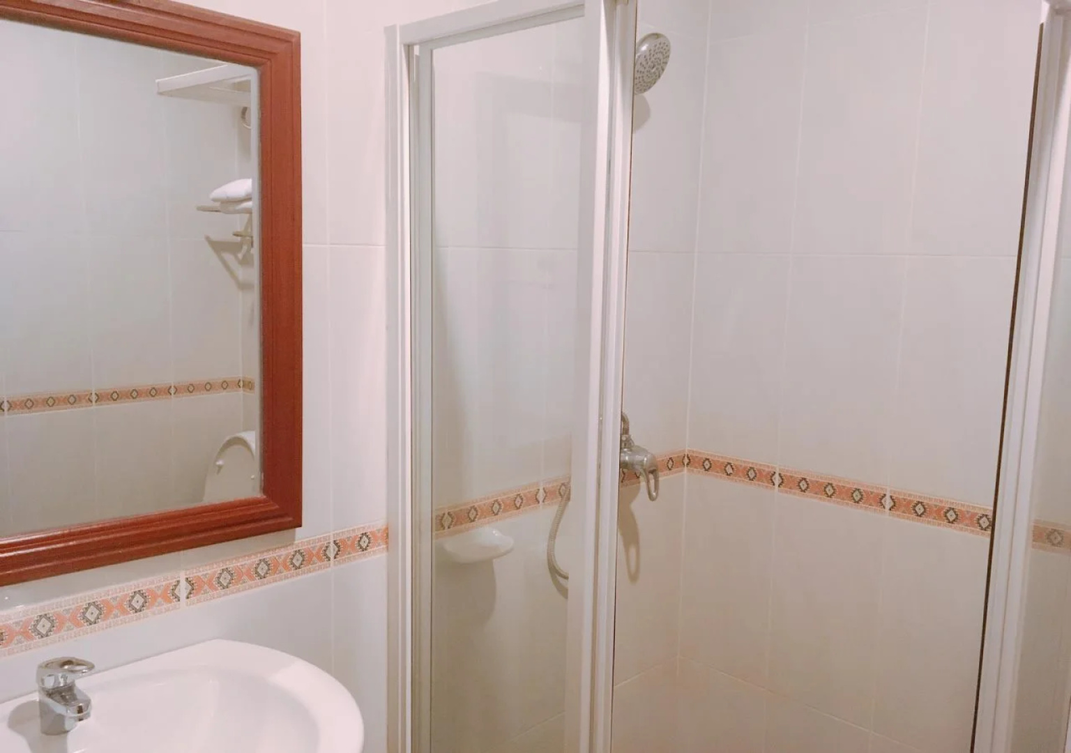 KP Hotel 2