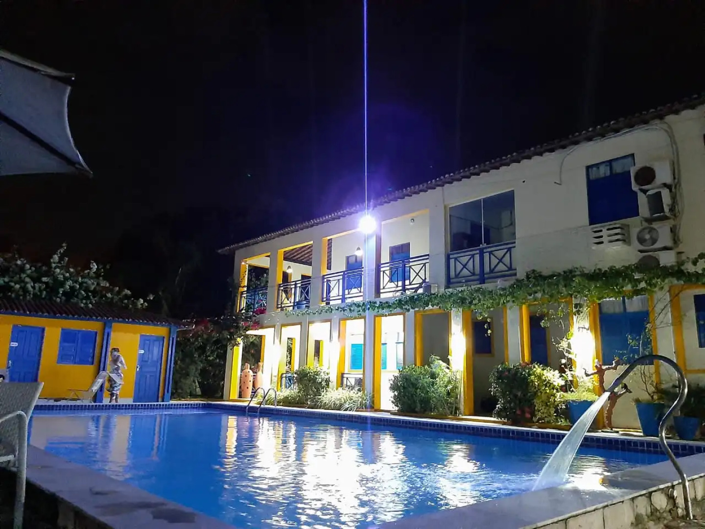 Pousada Flores do Mar