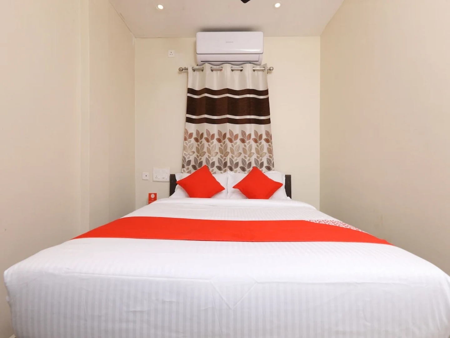 OYO 14735 Nakshatra Grand