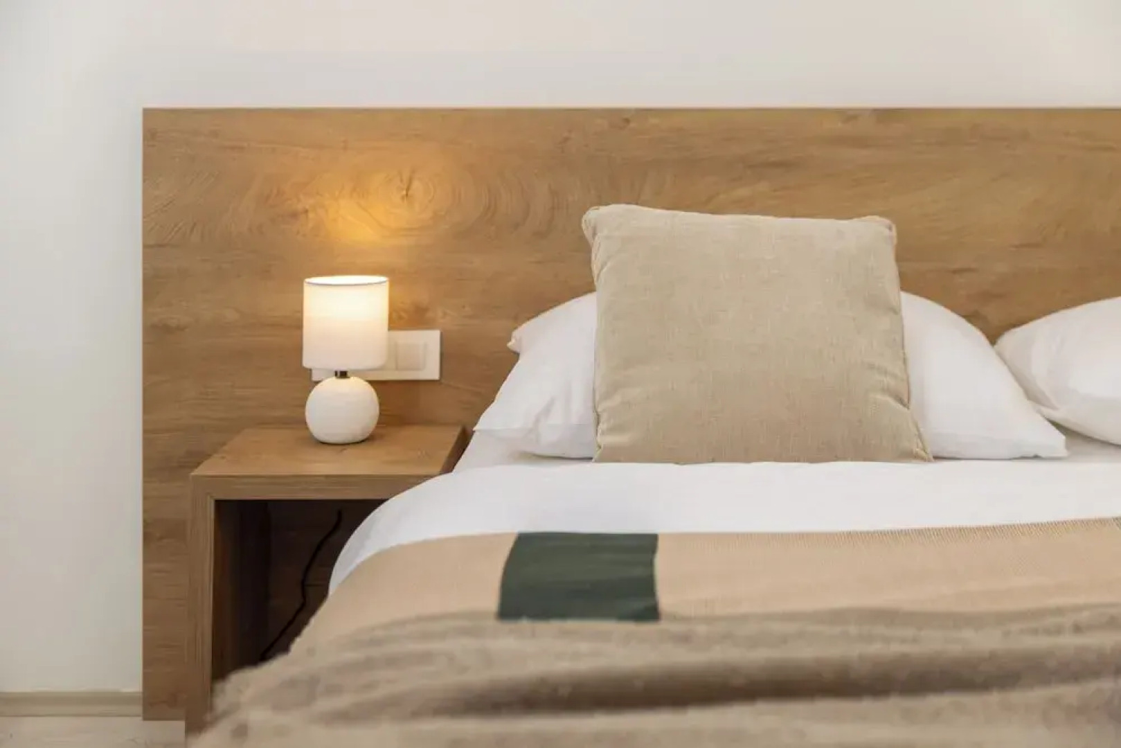 Holiday Homes Oštro