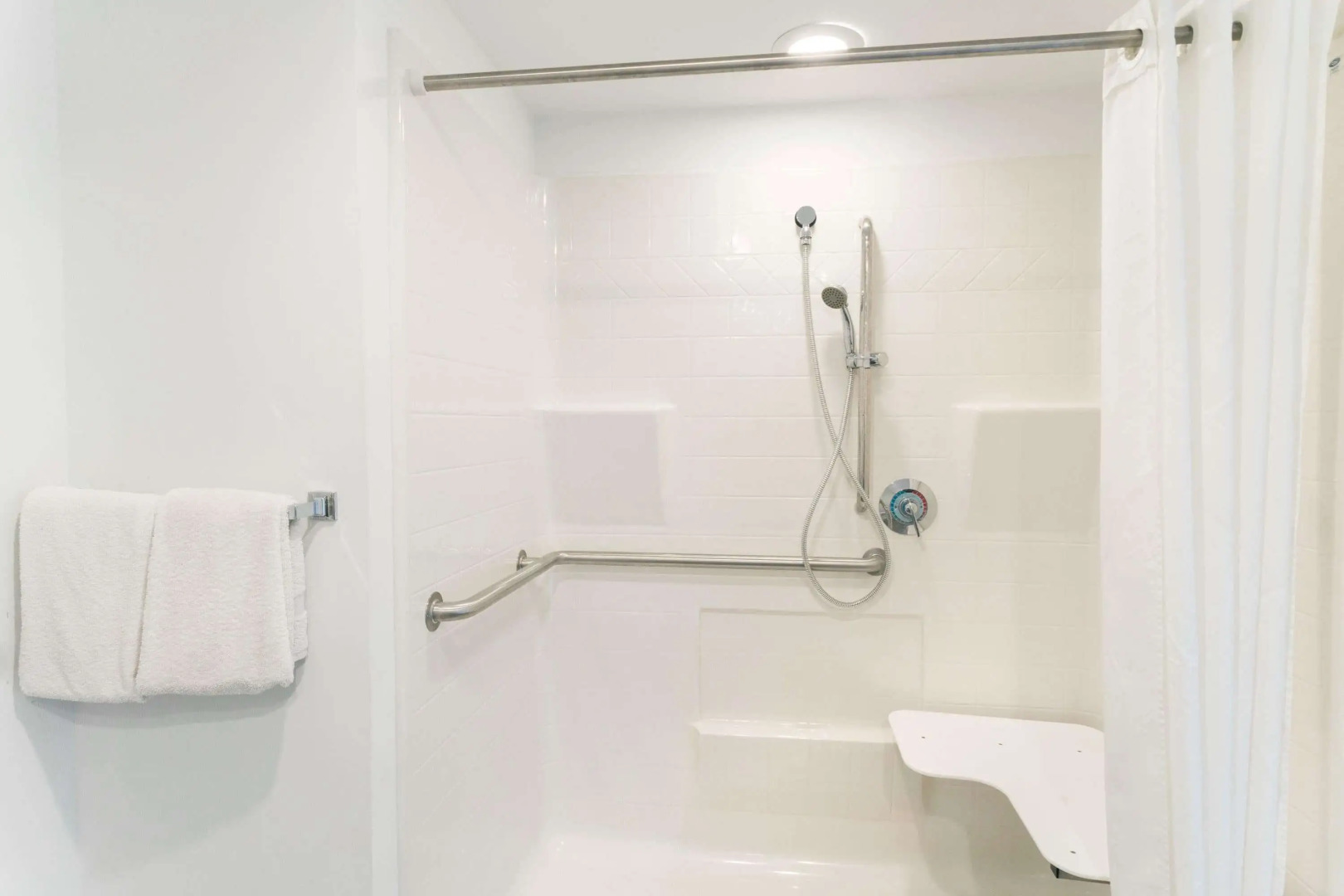 Super 8 by Wyndham Riviera Beach West Palm Beach