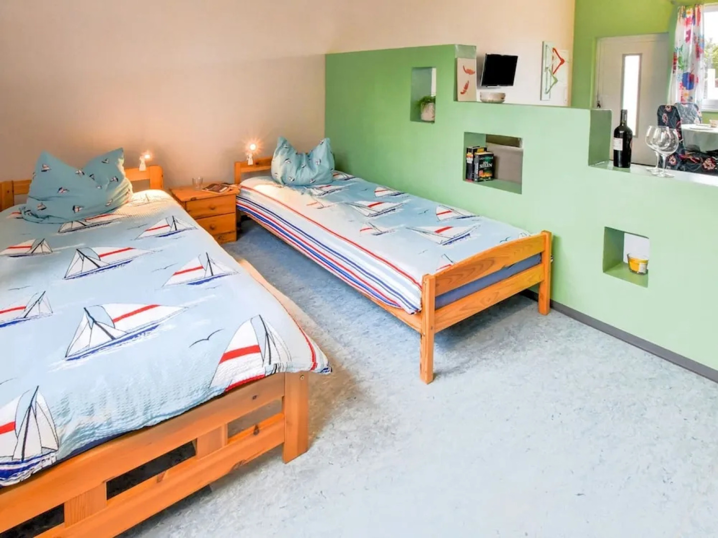 Modish Apartment in Rövershagen near Sea