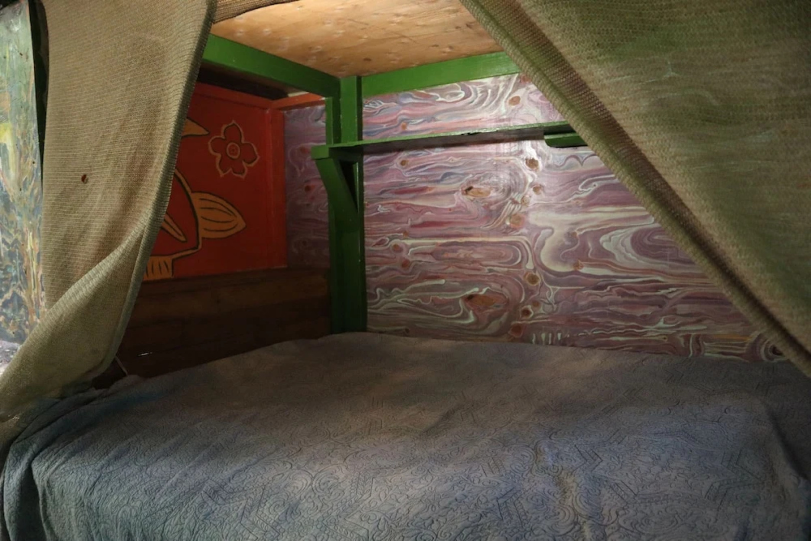 Cinderland EcoVillage - Hostel