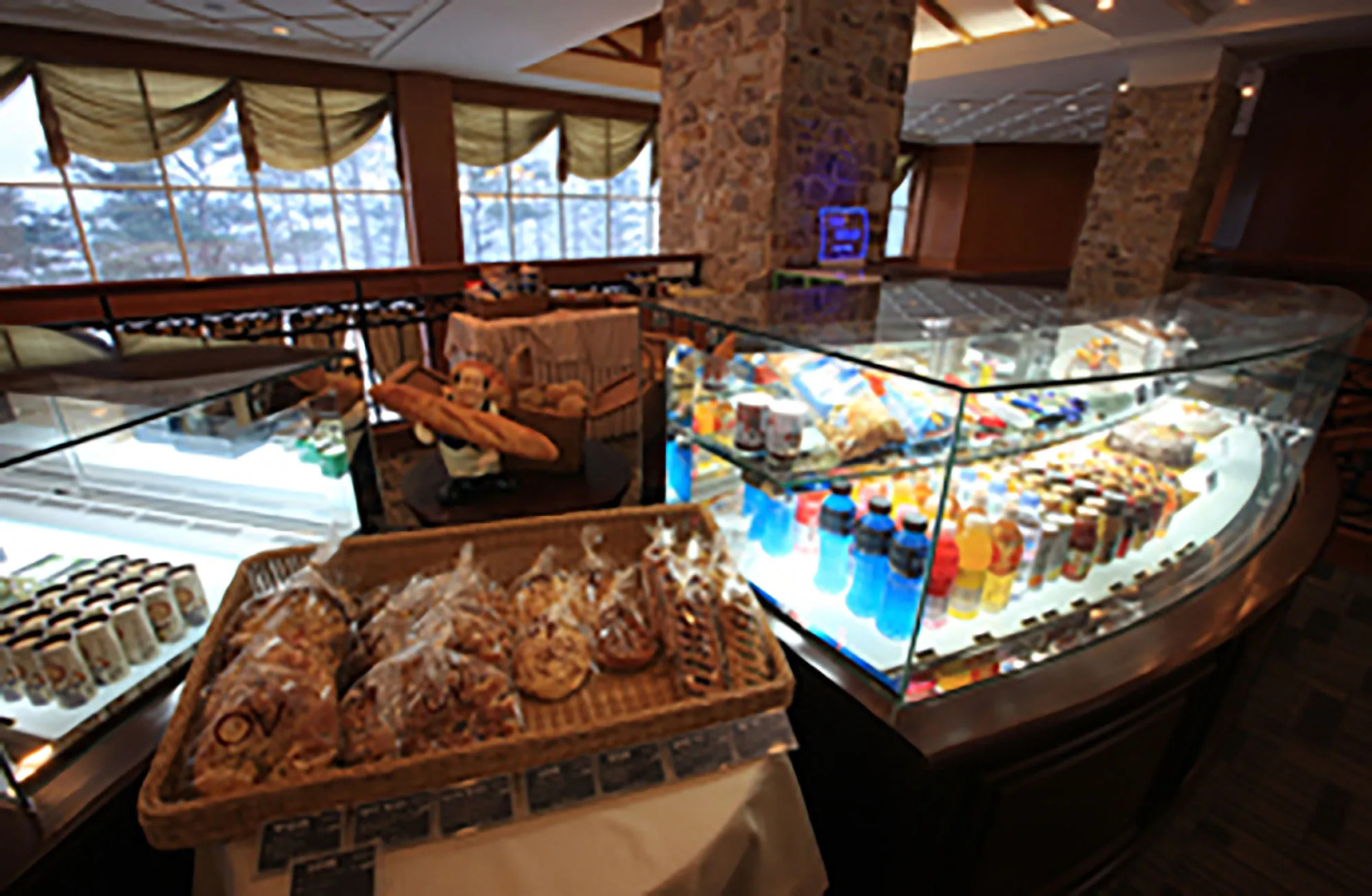 High1 Palace Hotel & CC