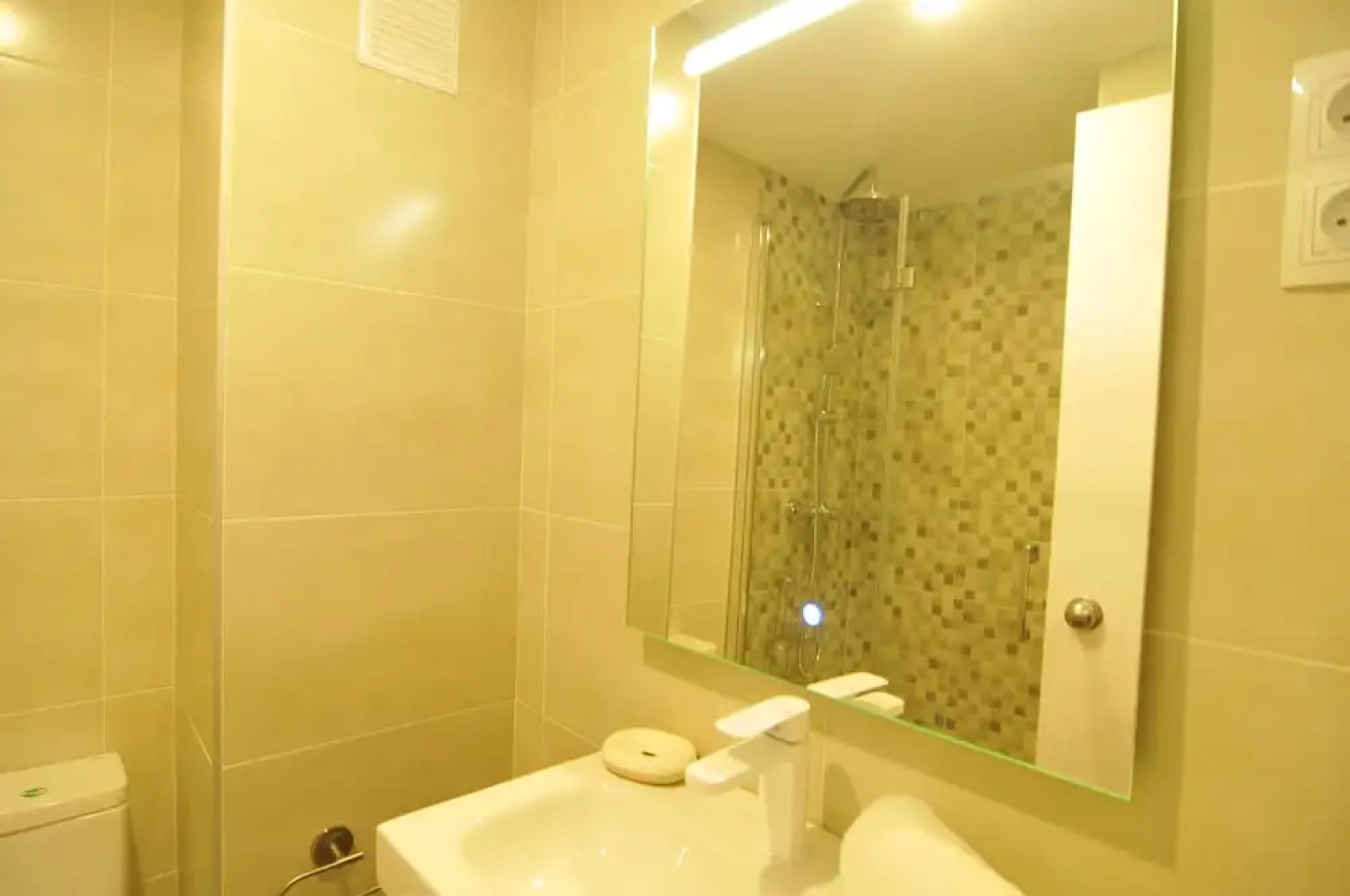 HomeHolidaysRentals Apartamento Canet Playa l - Costa Barcelona