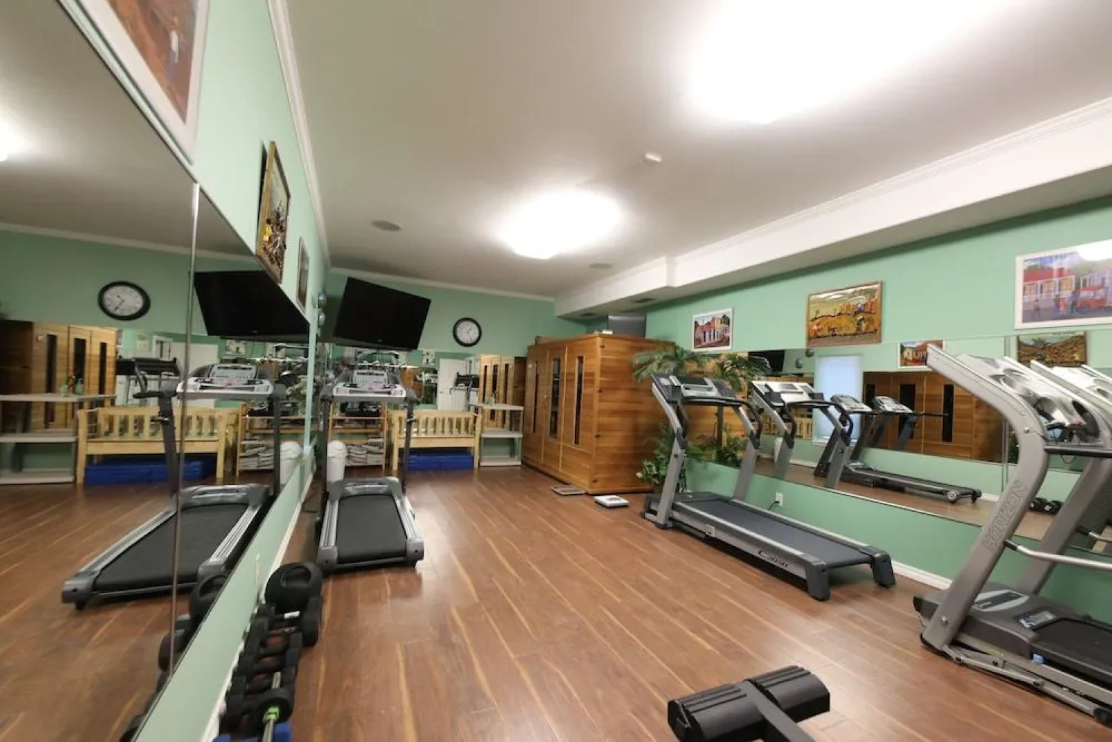 Aurora Pioneer Manor