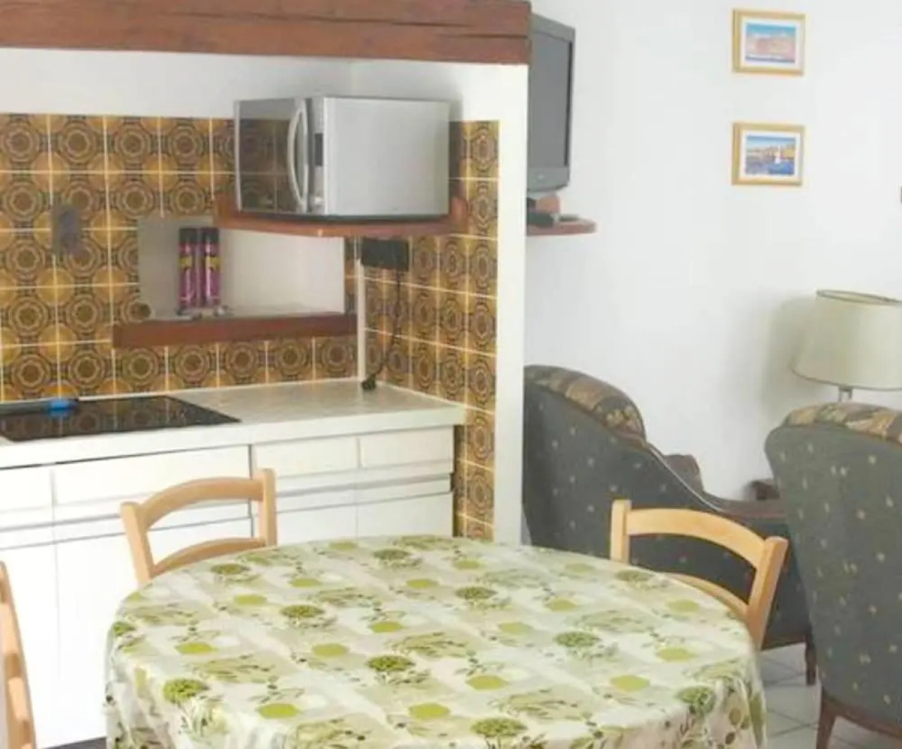 Villa With 2 Bedrooms in Sisteron, With Wonderful Mountain View, Private Pool, Furnished Garden - 160 km From the Beach