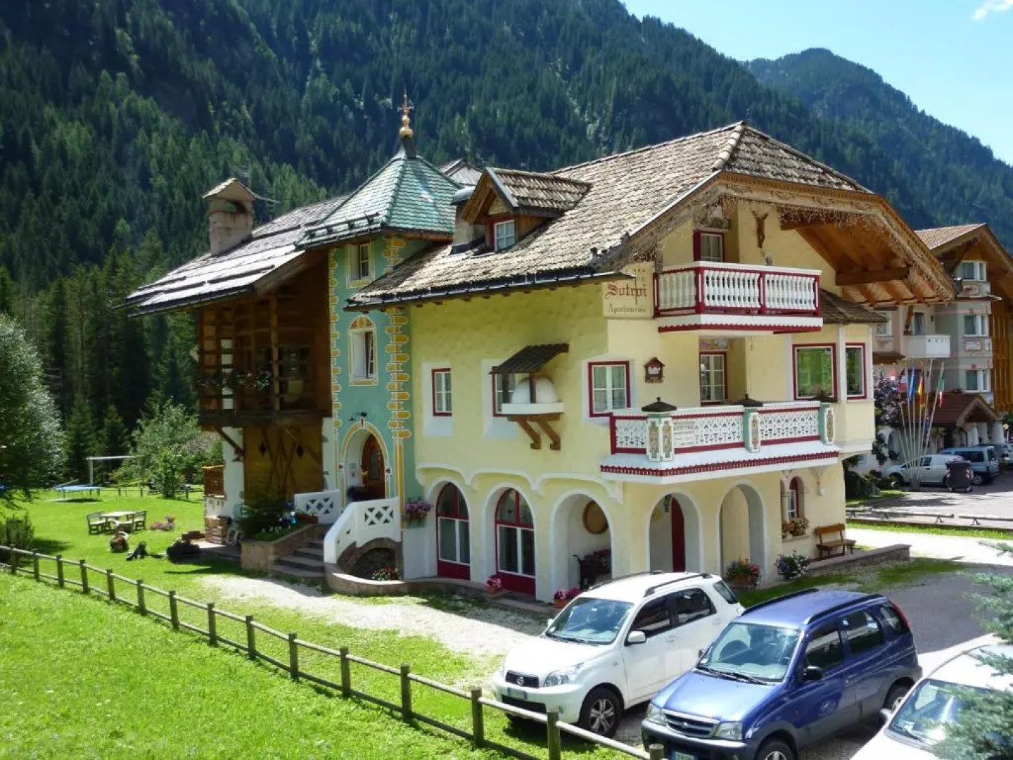 Appartamenti Majon Sotroi