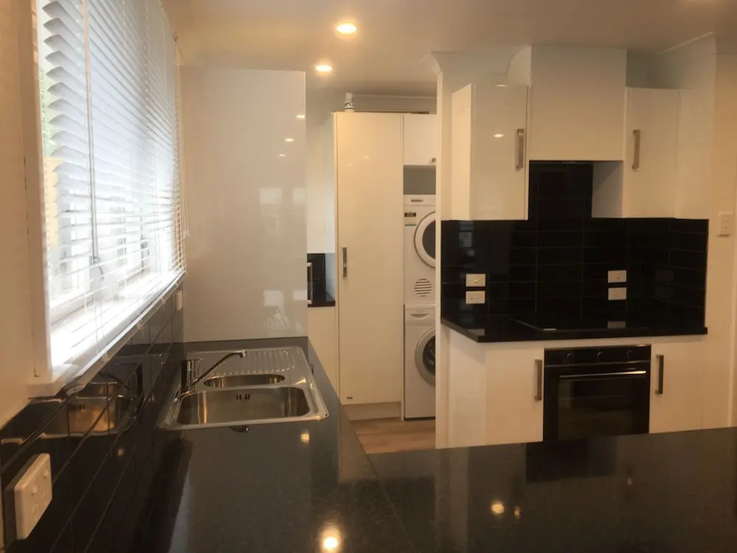 3 & 4 Bedroom Houses in Seaview Crescent