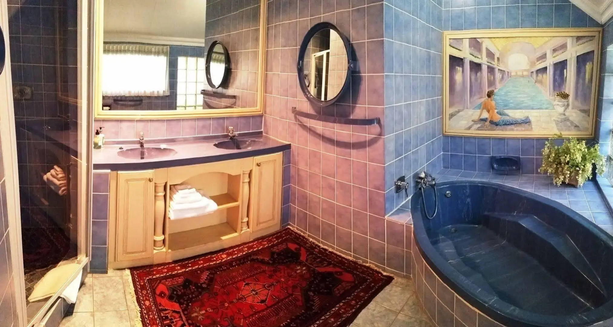 Royal Ridge Guest House