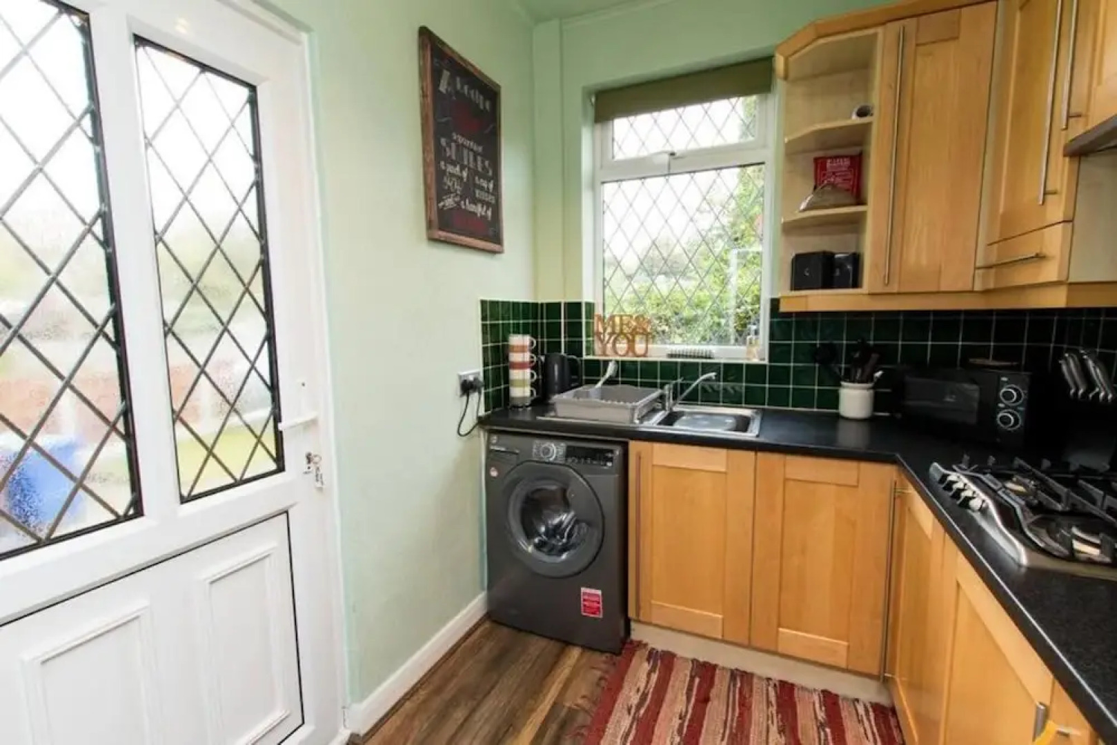 Captivating 2-bed House in Chesterfield