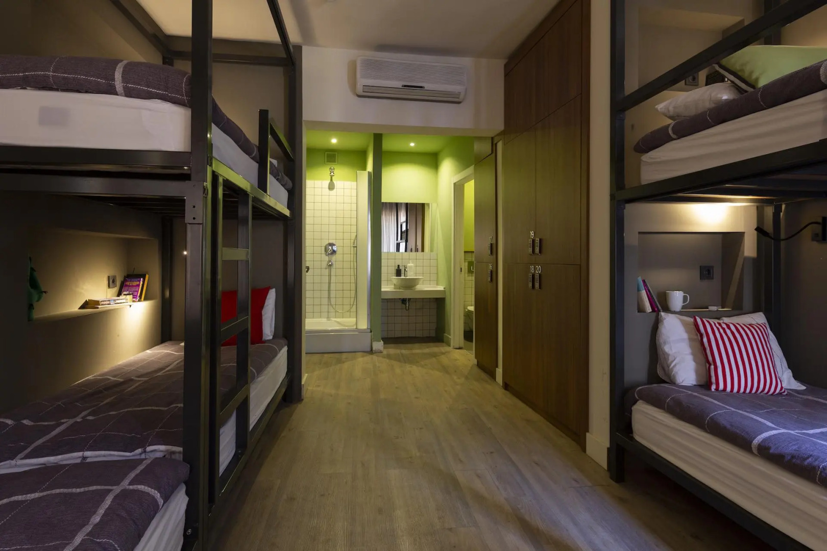 Moda Drei - Concept Hostel