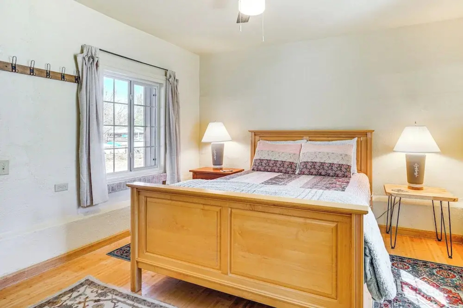 Peaceful & Historic Home in Patagonia!