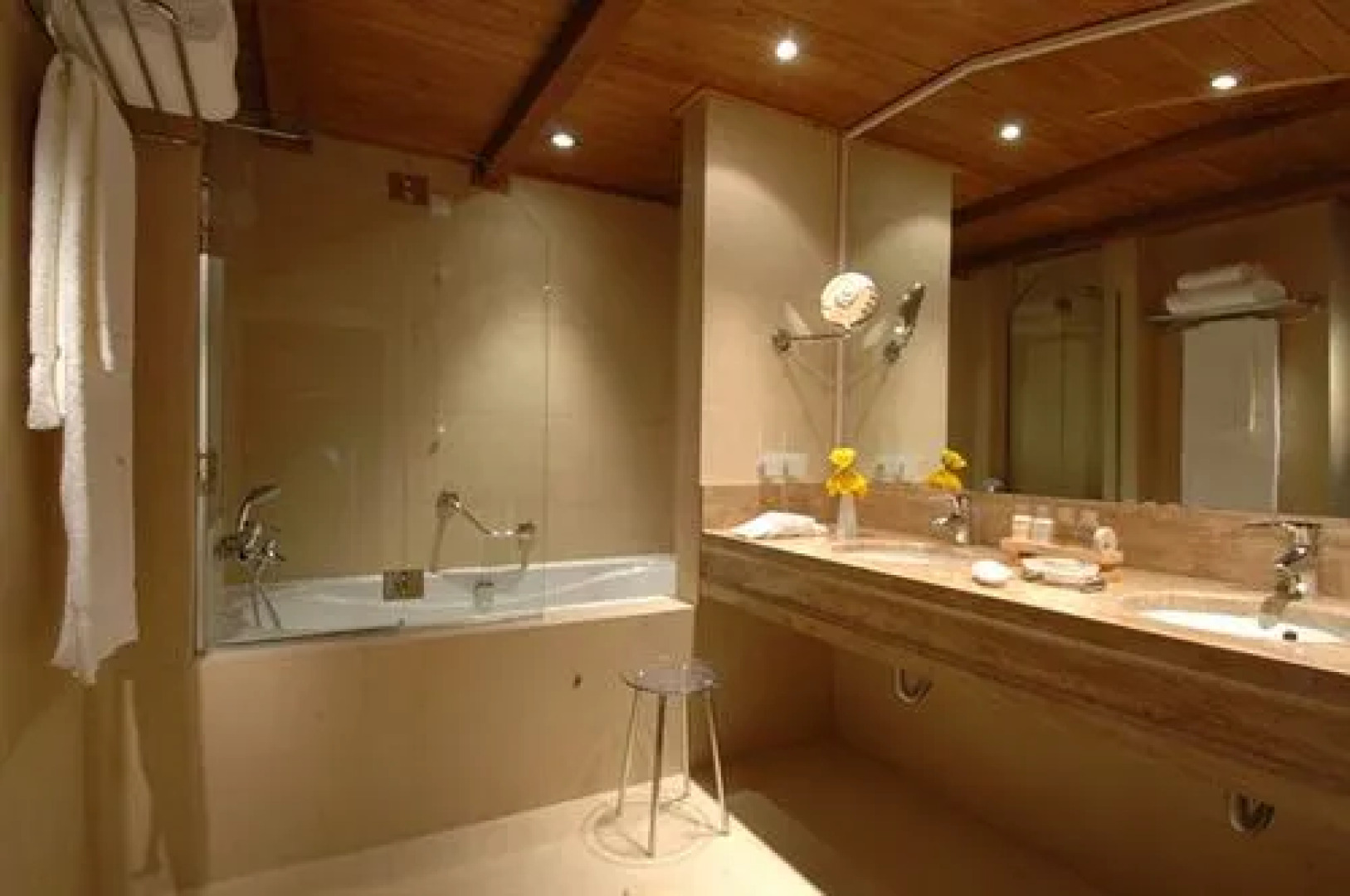 Santa Marina Arachova Resort & Spa