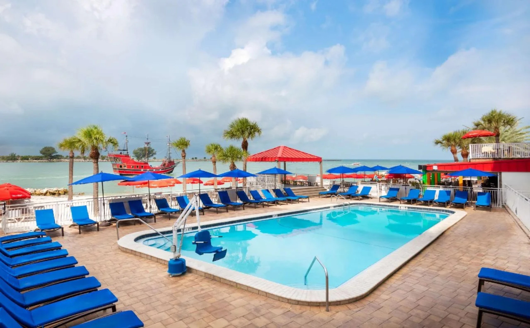 Dolphin Sands Clearwater Beach, an Ascend Collection Hotel
