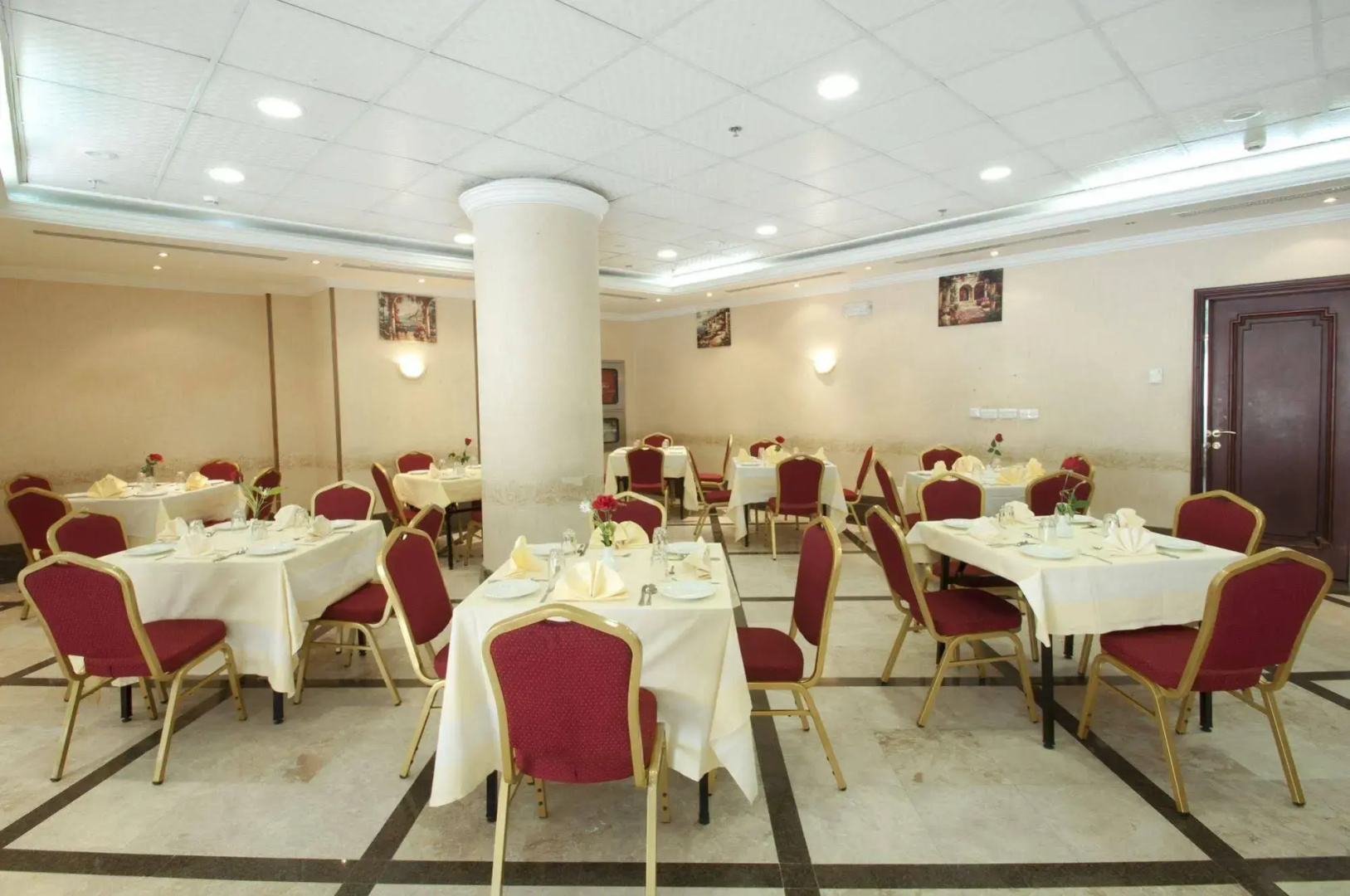 Elaf Al Bustan Hotel