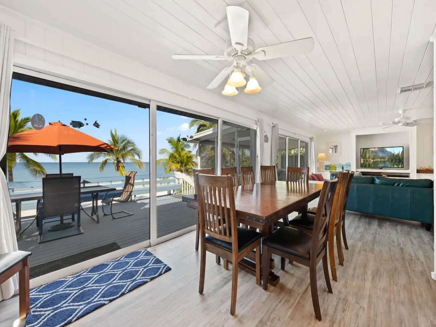 White Sand Cottage by Vacation Rental Pros