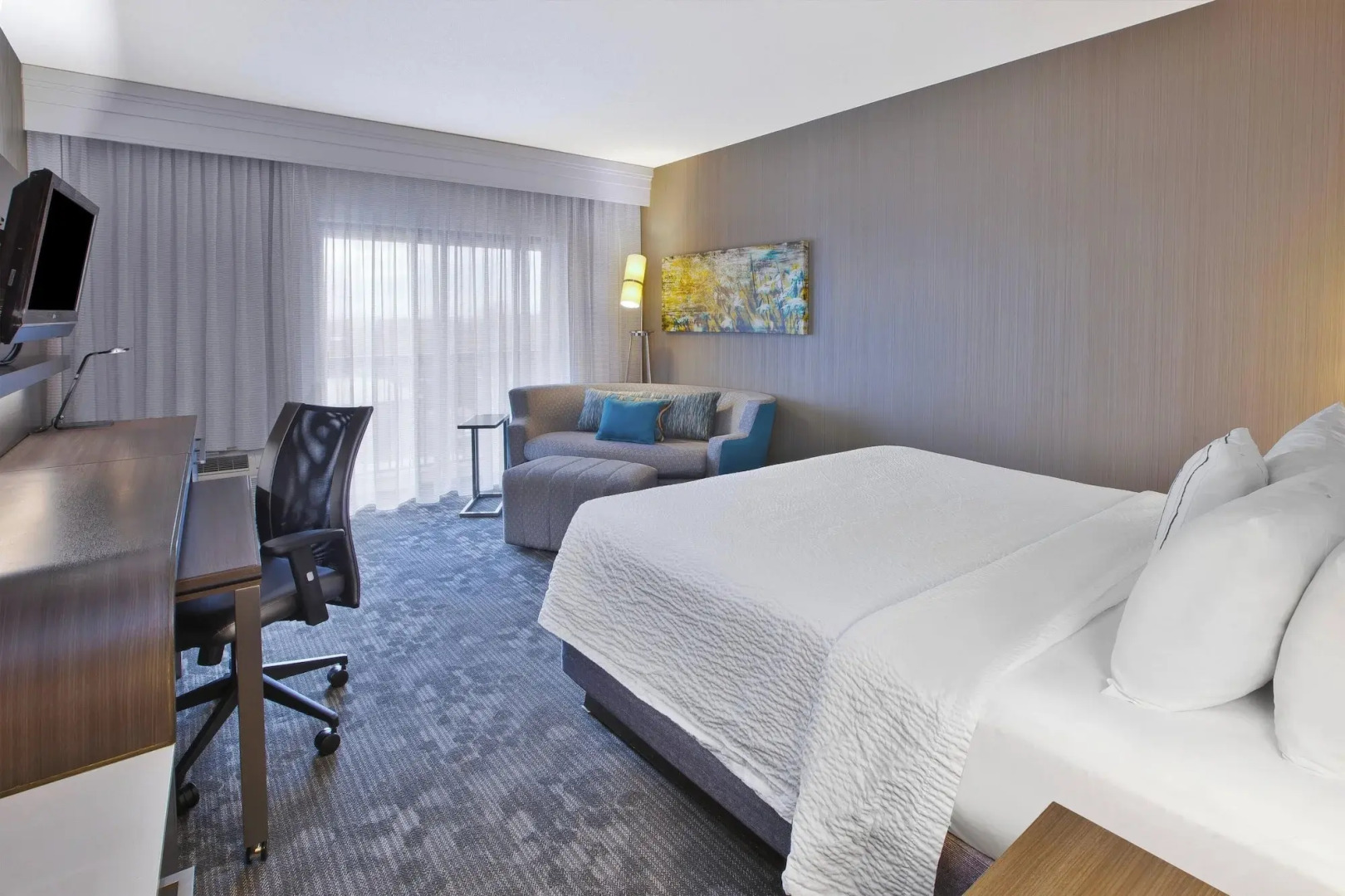 Courtyard Somerset by Marriott