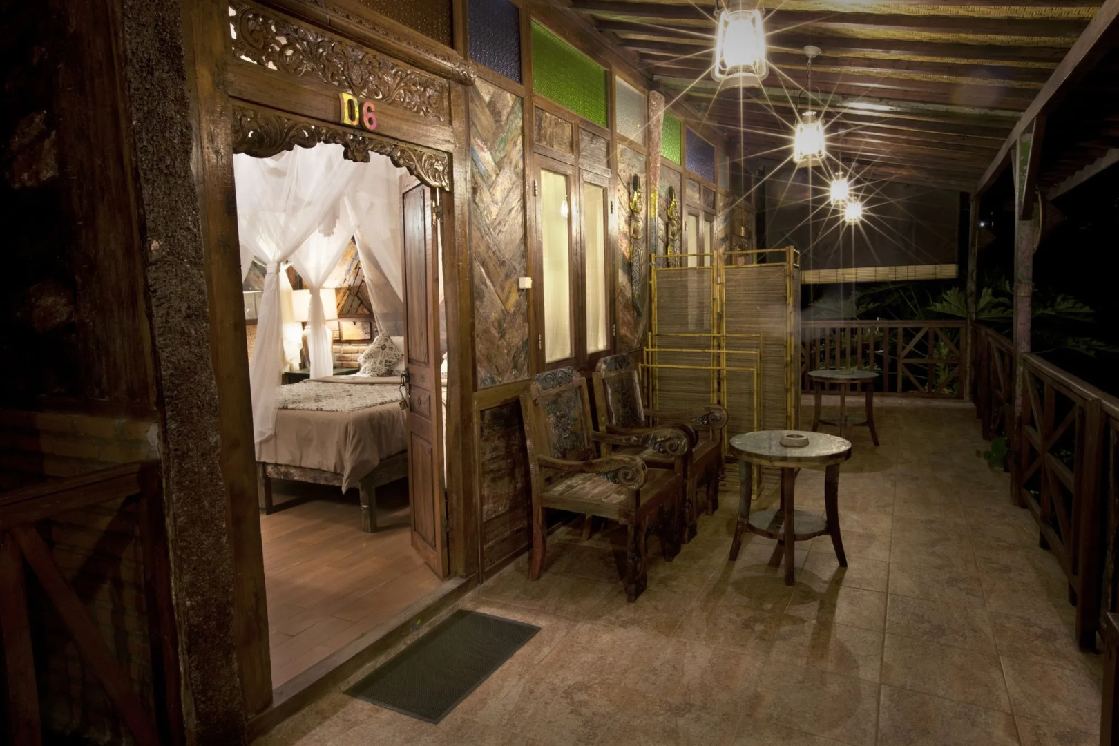 Pondok Pitaya Hotel, Surfing & Yoga