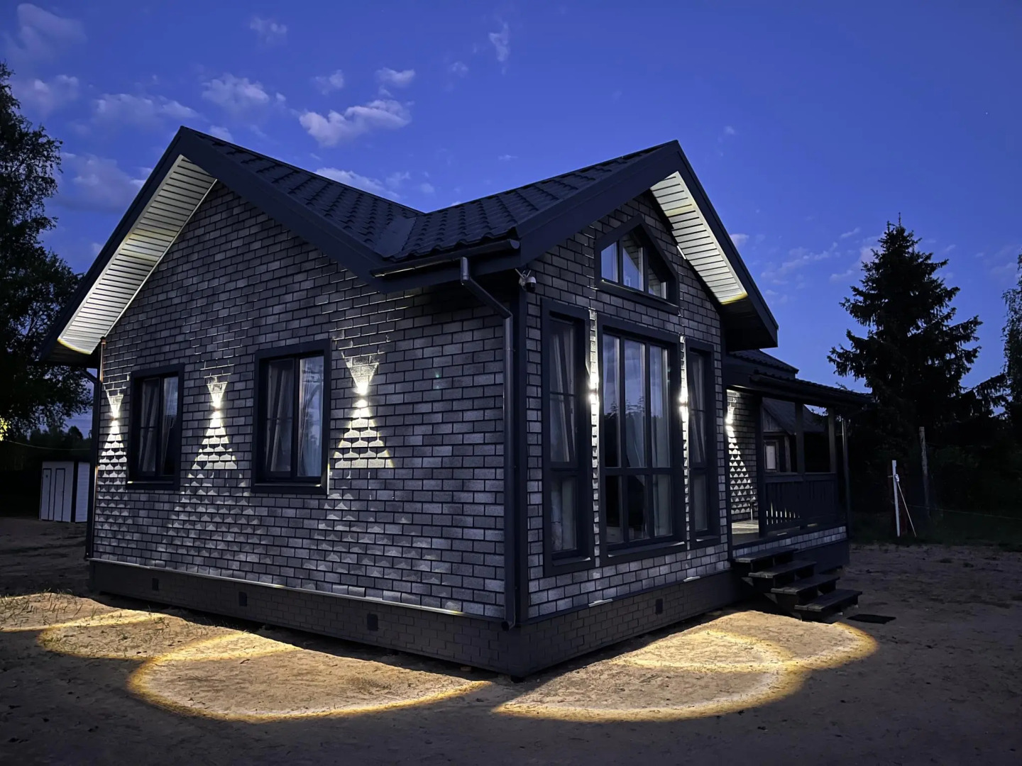 Дом с панорамными окнами