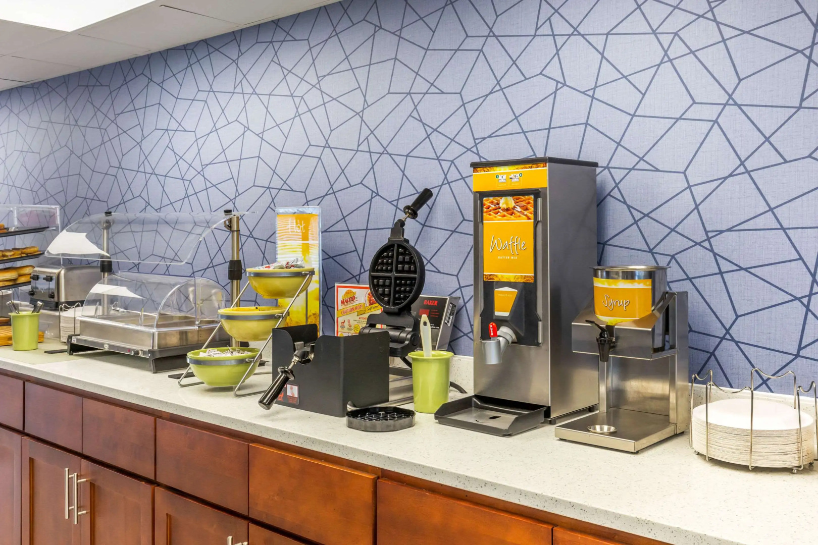 Quality Inn & Suites Apex - Holly Springs