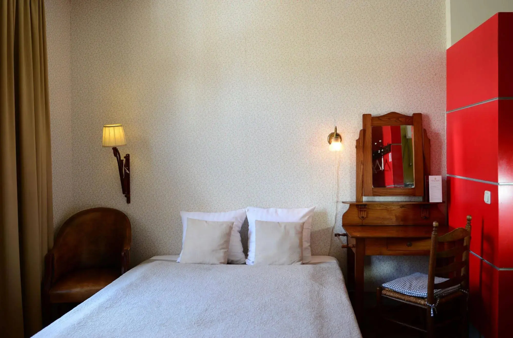 Hotel Pastis