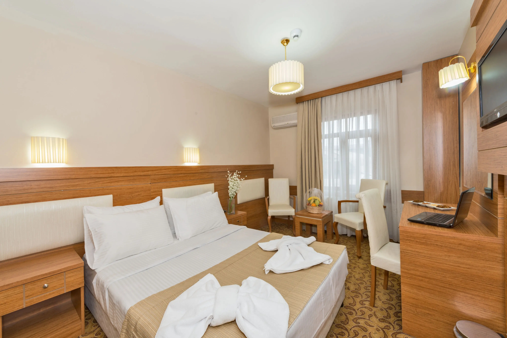 Selenay Hotel
