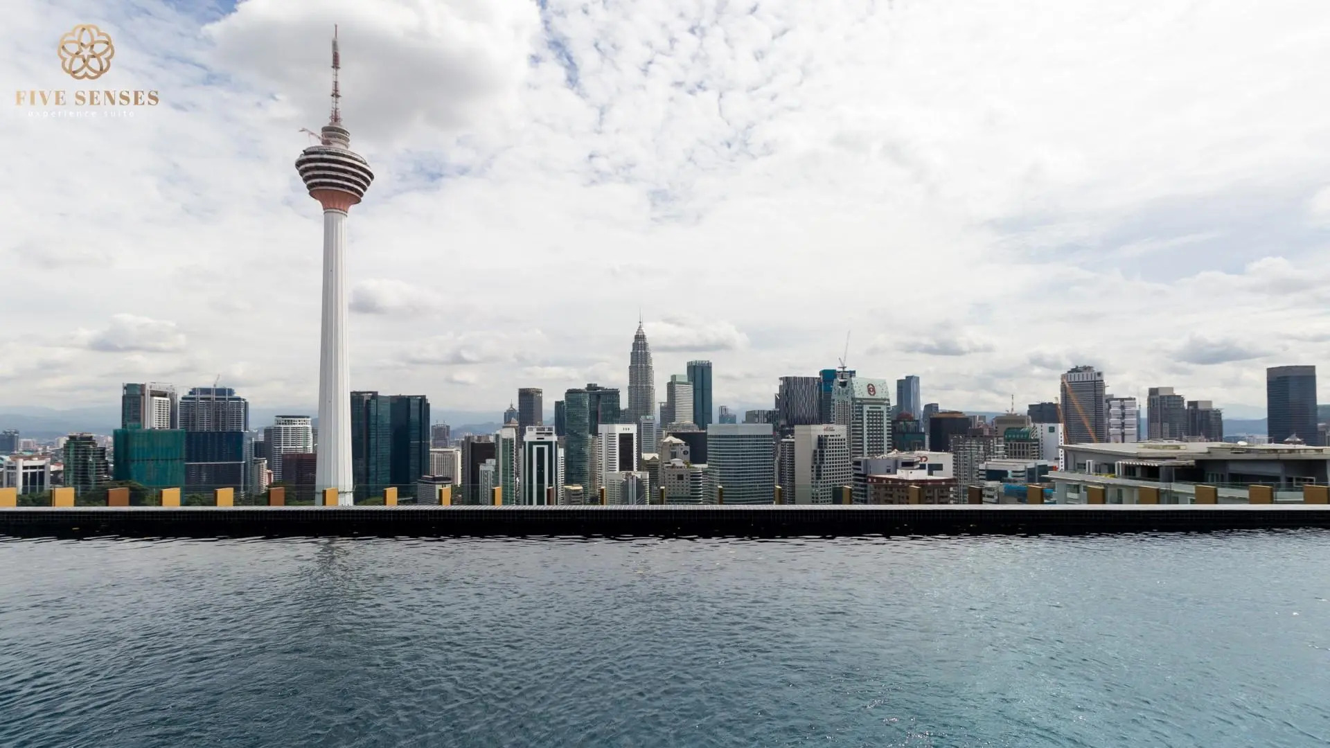 Ceylonz Suite by Five Senses