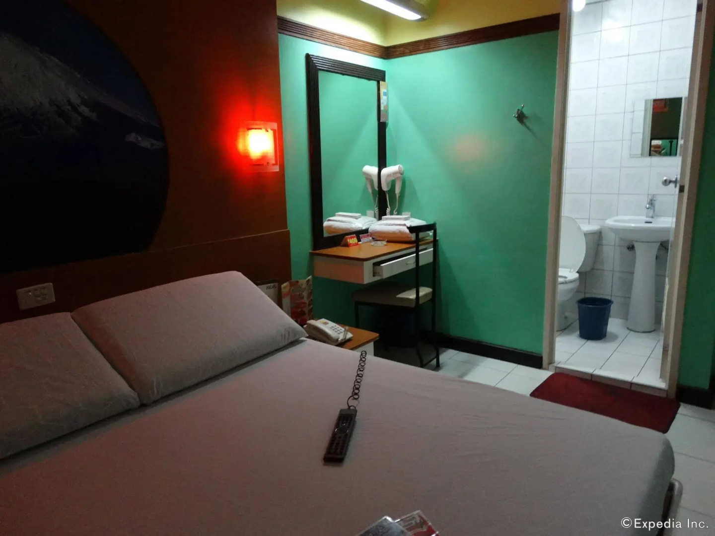 Hotel Sogo Quirino Motor Drive Inn