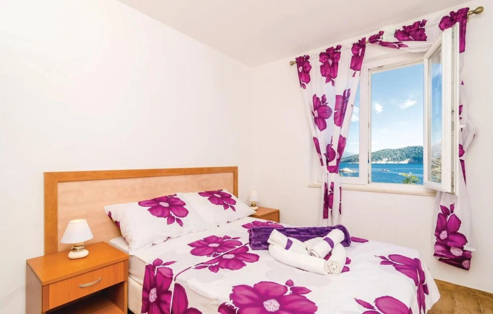 Awesome Home in Sipan With Wifi and 6 Bedrooms