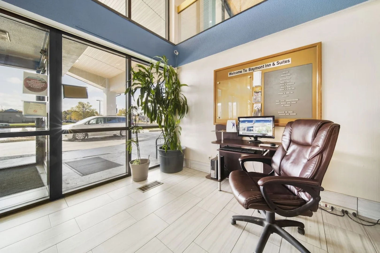 Baymont Inn & Suites Muncie Near Ball State University