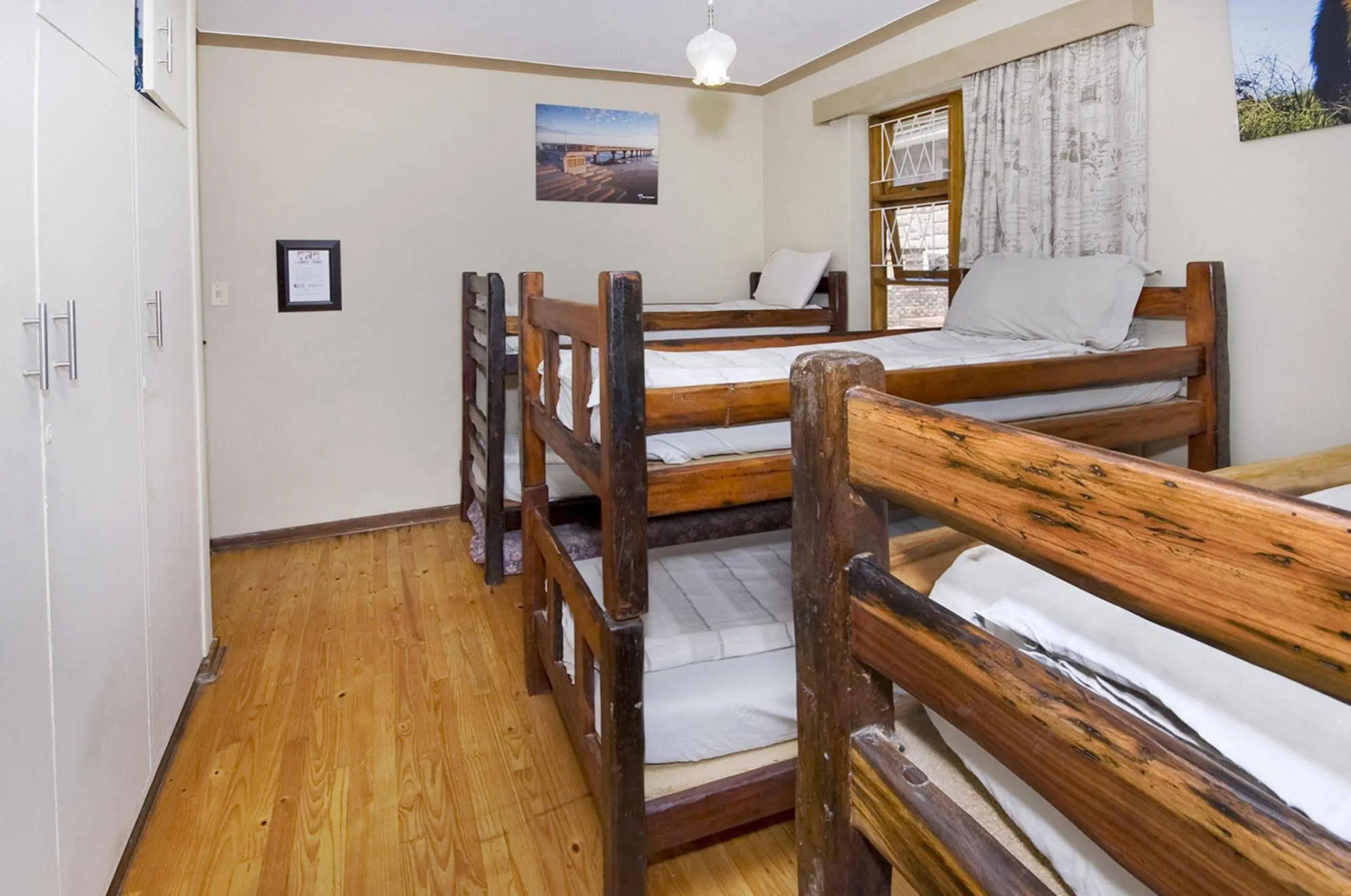 Lungile Backpackers Lodge