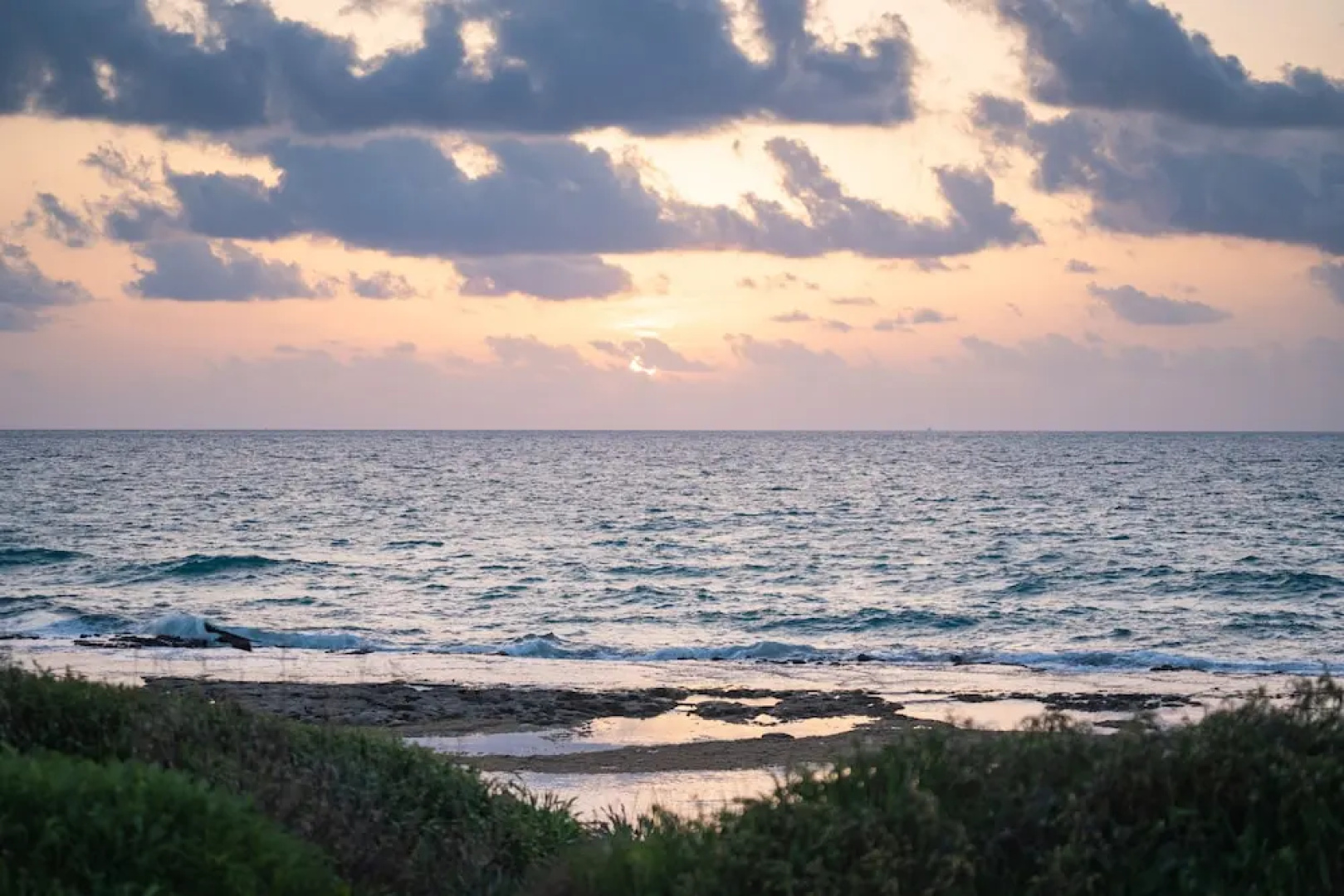 Sunny Haven Sea View Escape by Sea N Rent