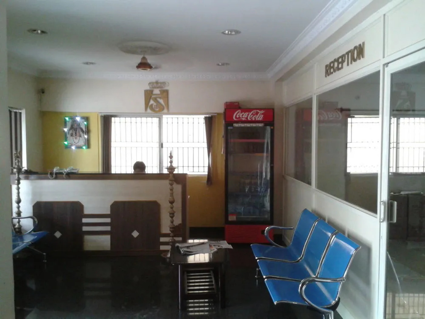 Vedanta Wake up Arapalayam Bus Stand