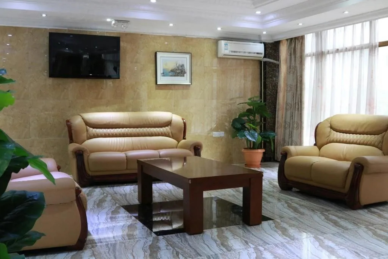 Tiffany Diamond Hotel Mtwara