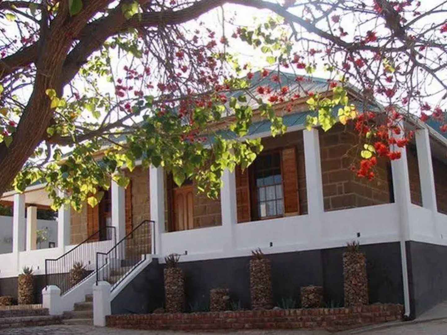 Advocates Manor Guest House