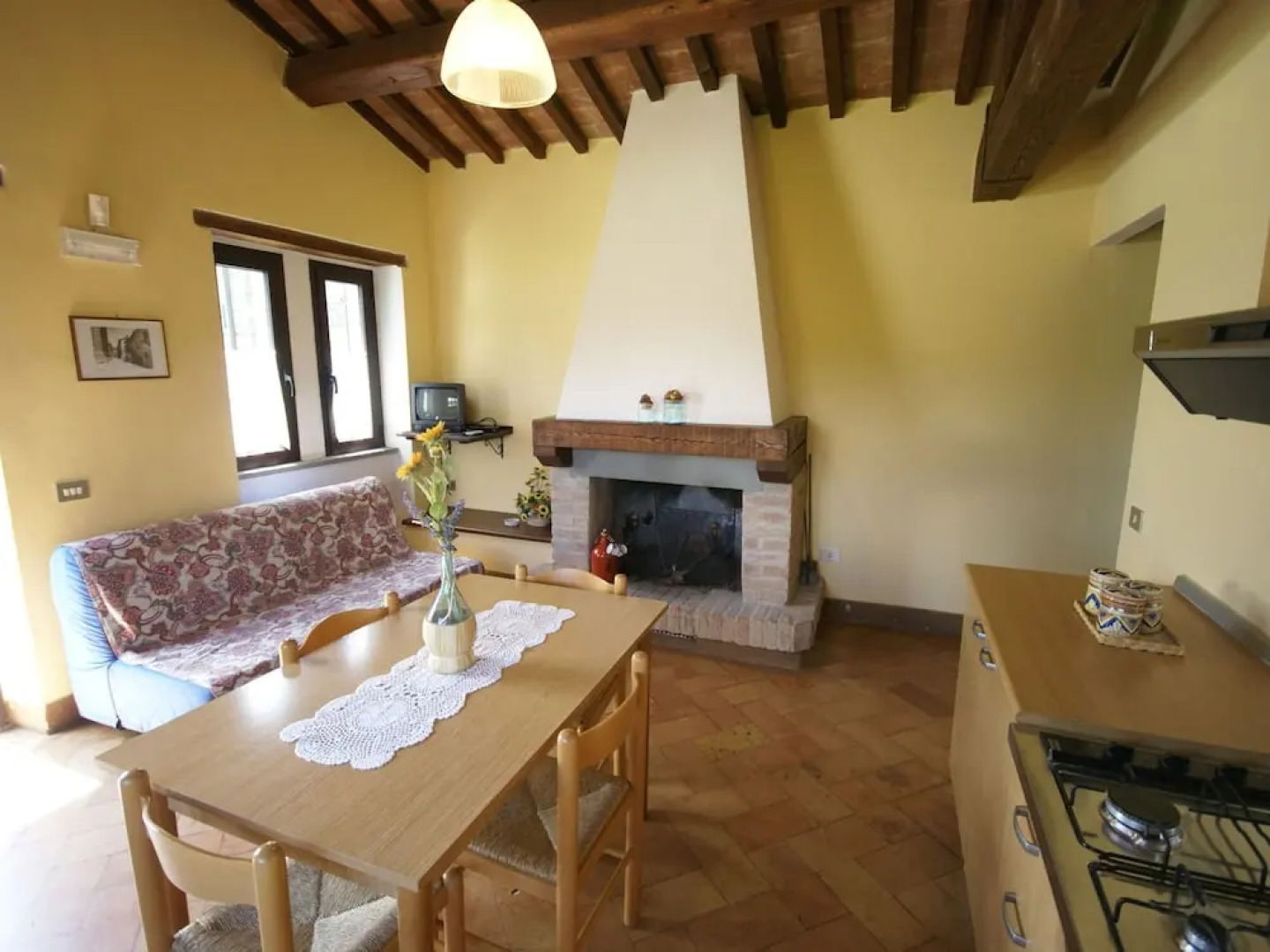 Beautiful Apartment With Private Terrace and Panoramic Swimming Pool