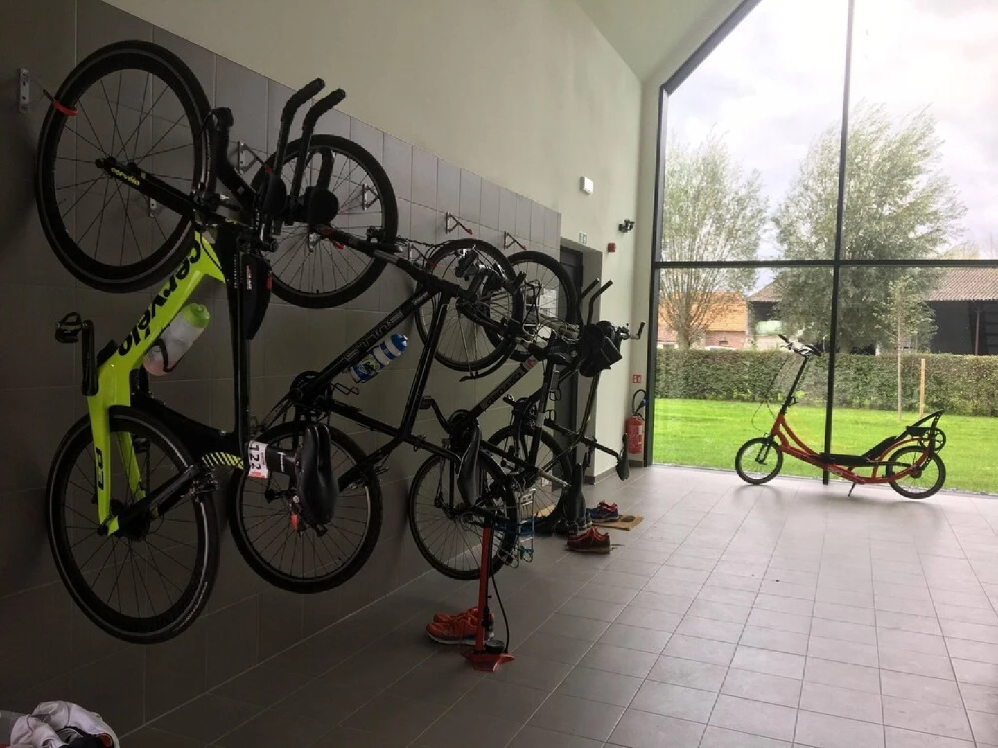 Countryside Delight, a Drive Away From Brugges, Lille and Ghent