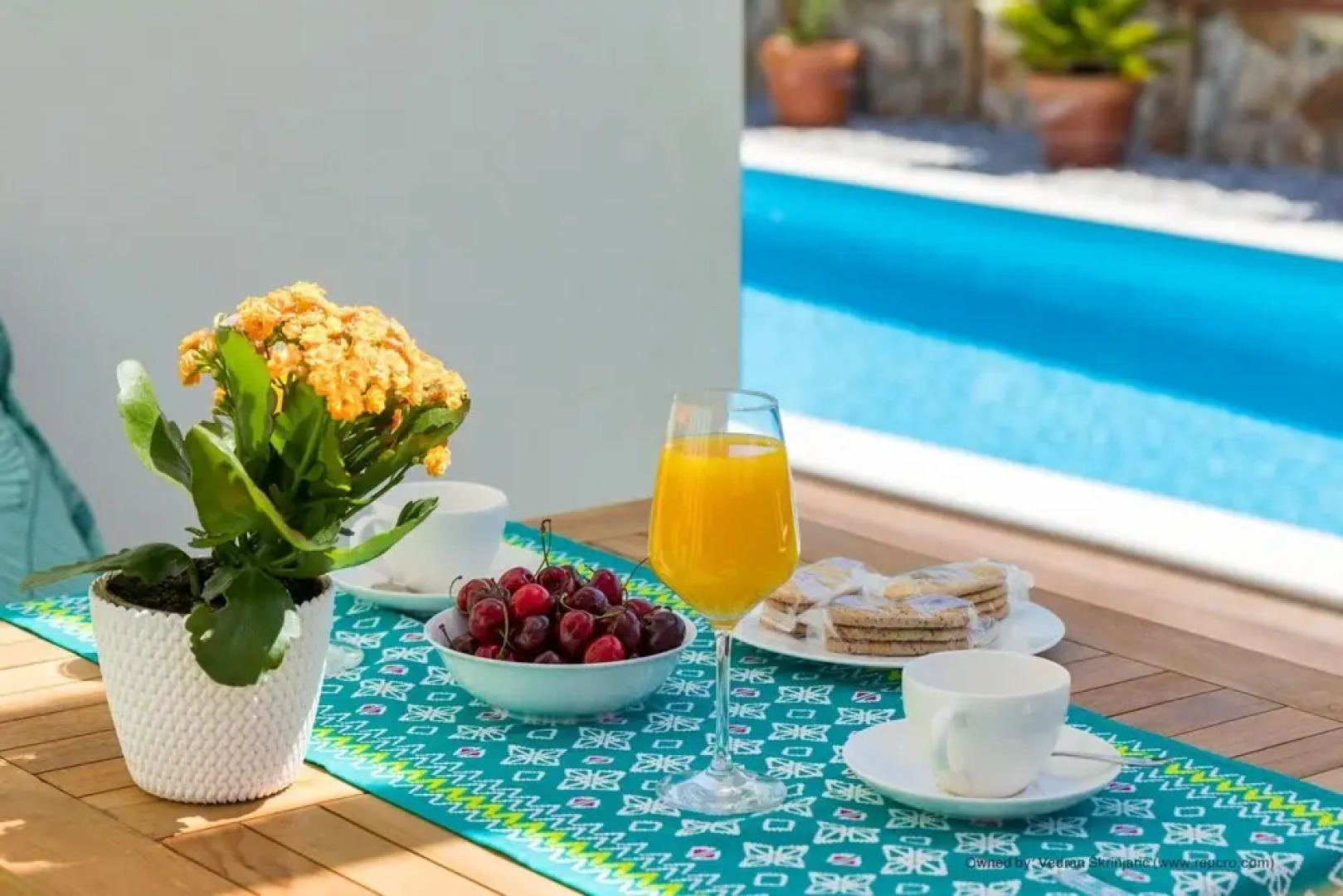 Villa for two Person With Pool in Peroj