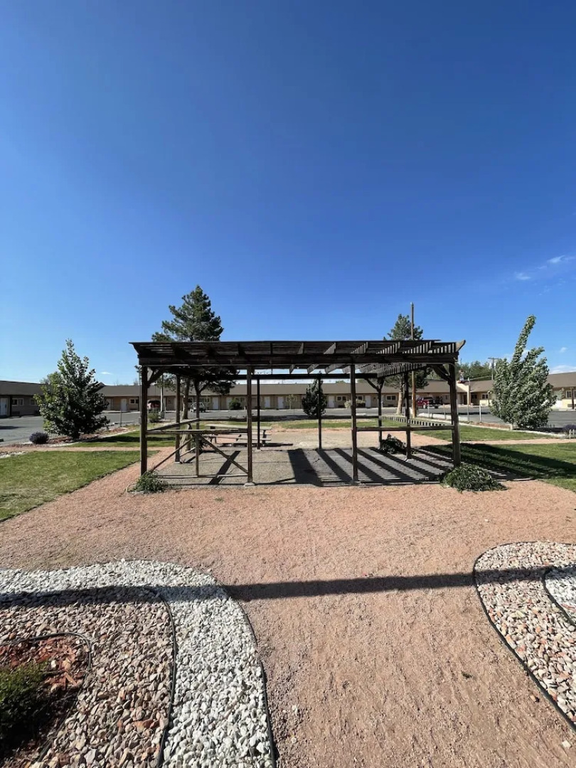 Travelodge By Wyndham Farmington Hwy 64