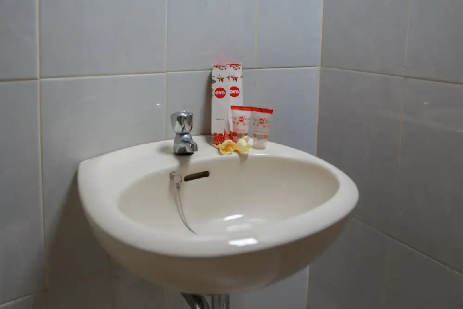 Oyo 1321 Mountain Resort