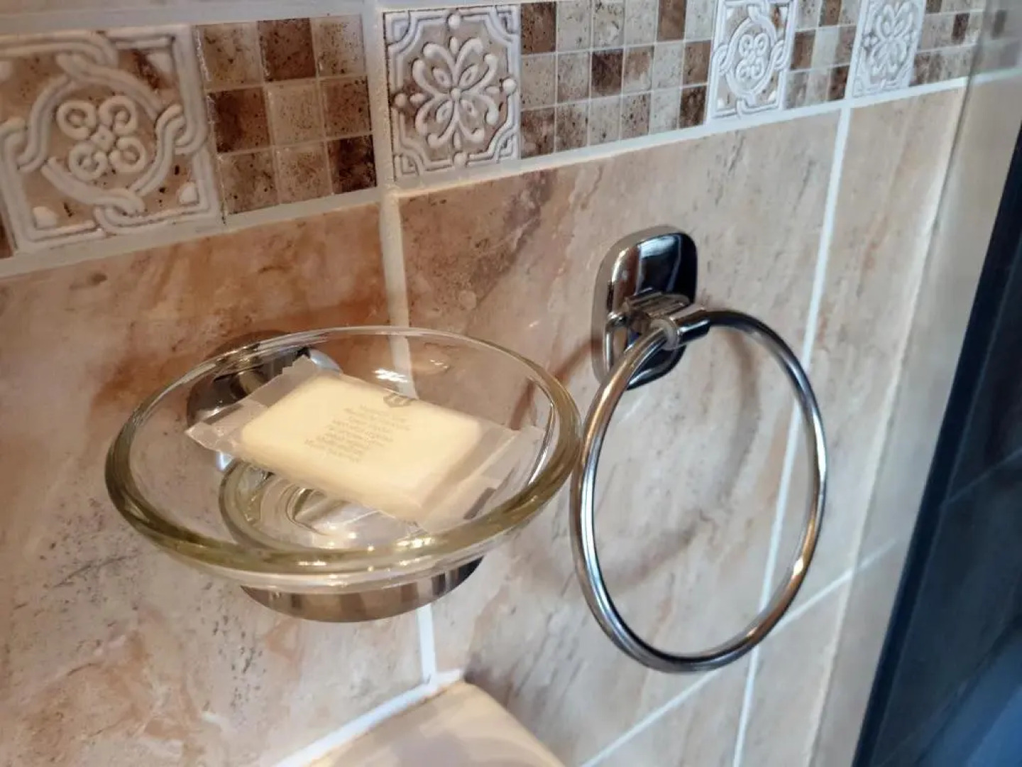 Fogadó a Suttogóhoz