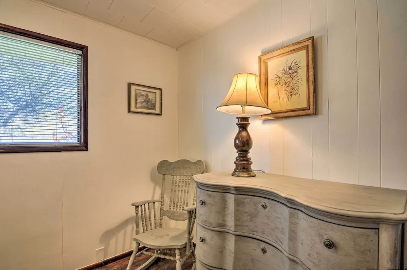 Tropic Getaway Near Bryce Canyon National Park!