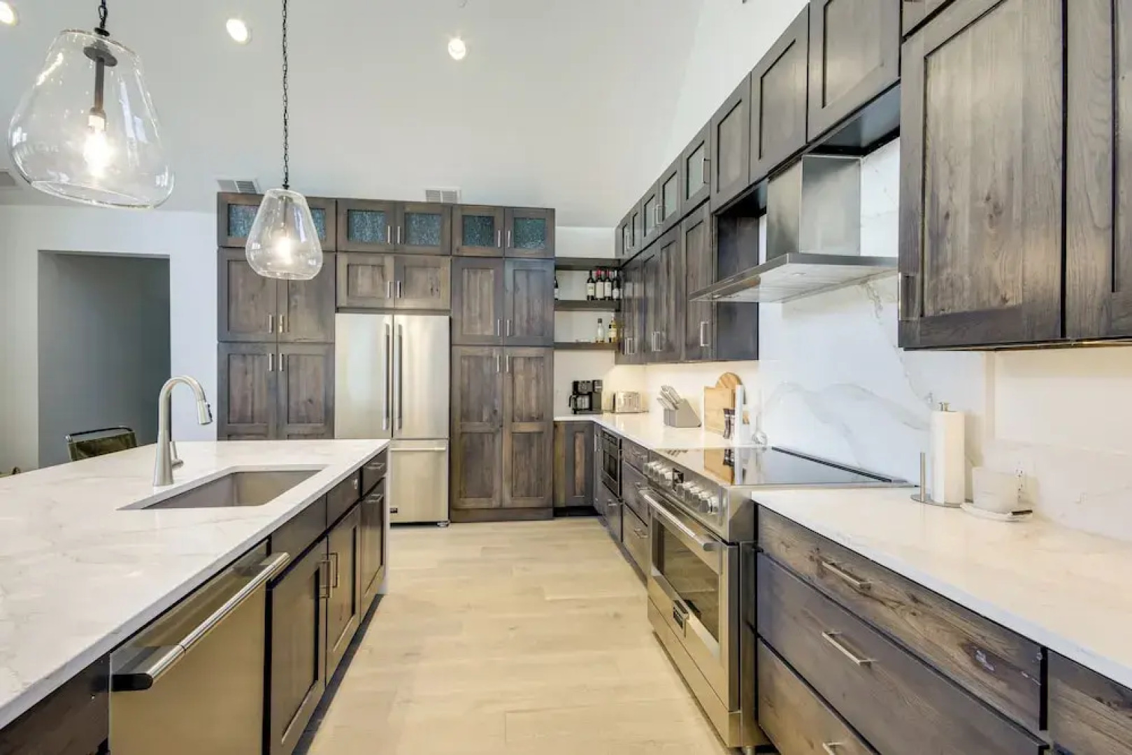 2 Mi to Big Sky Resort: Luxe Mtn-view Retreat!