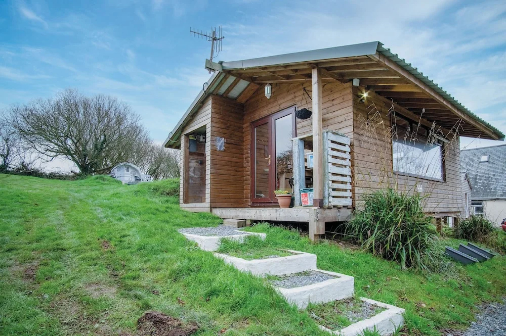 The Hygge Hut - 1 Bed - Freshwest Beach Retreat
