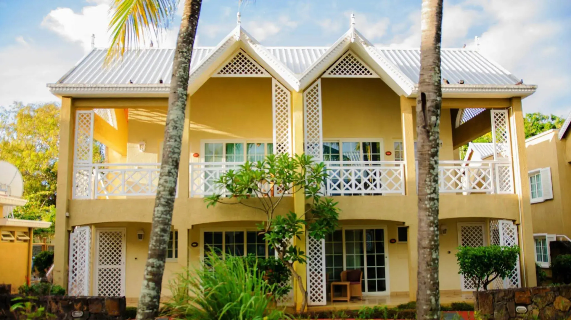 Sealife Resort & Spa