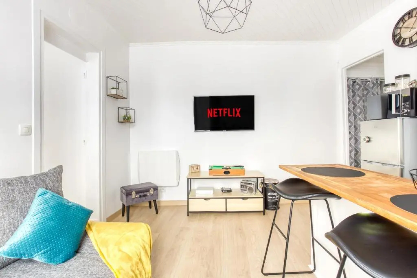 Grand Line - Parking- Métro 5 - Easy Check-in - Netflix - Disney Plus